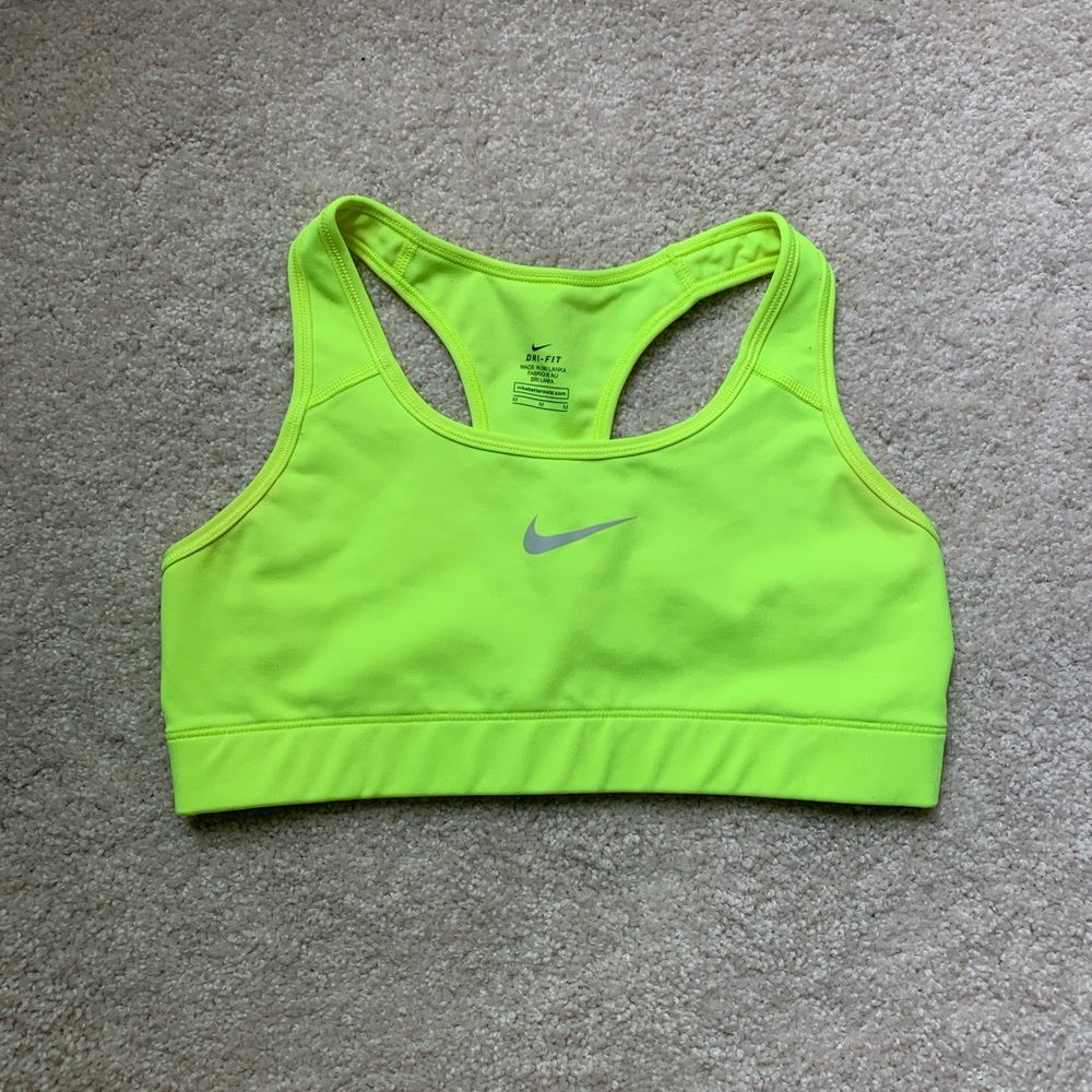Nike Dri Fit Swoosh Sports Bra